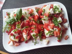 Healthy Salad bord bia caprese salad