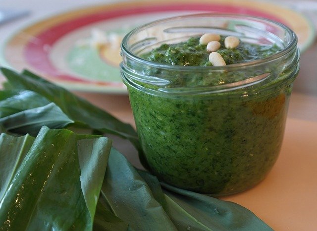 lunch box ideas Kale Pesto