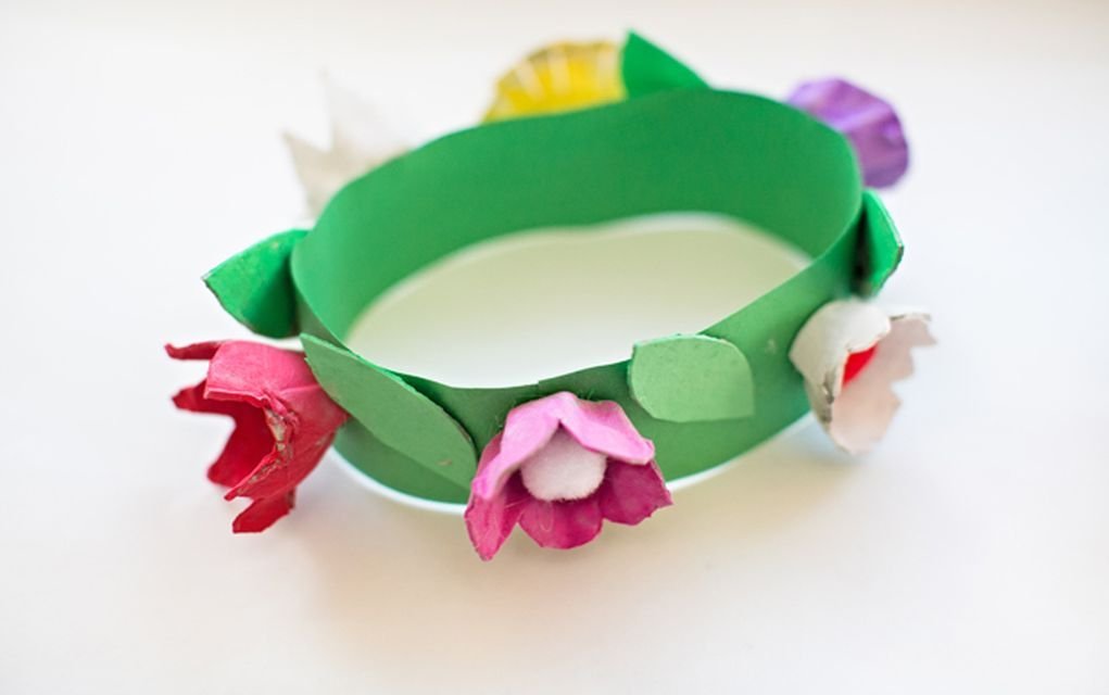 8-diy-egg-carton-flower-crown