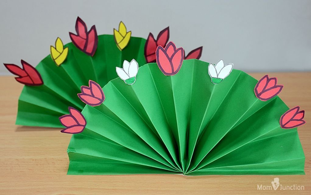 accordion paper flowers