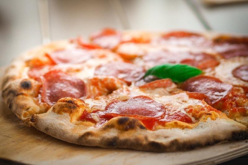 pizza for Easy camping meals – Mykidstime pizza for Easy camping meals - Mykidstime