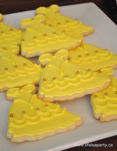 Beauty-and-the-Beast-Belle-Cookies