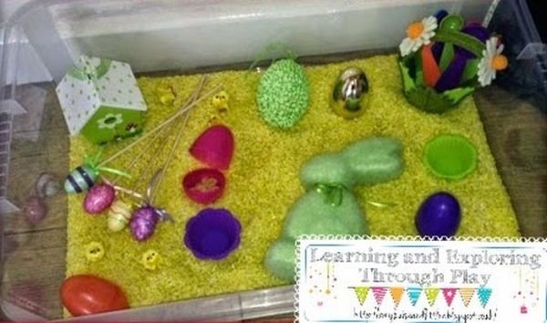 Easter sensory box_l
