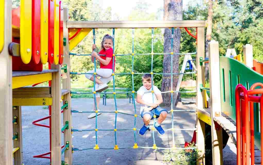 amazing playgrounds in Ireland lead