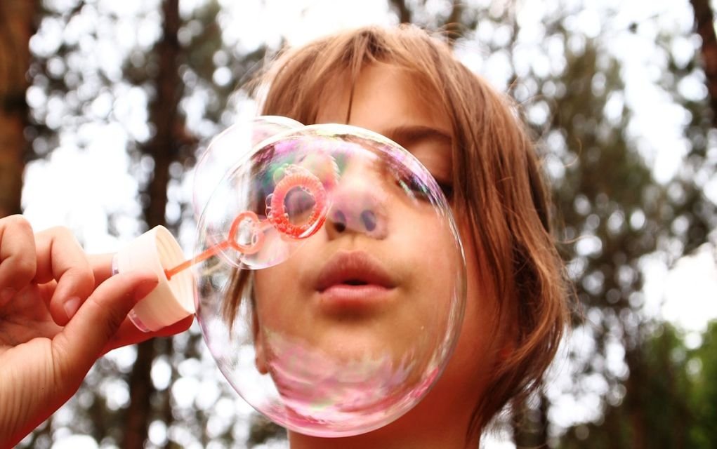 blow bubbles