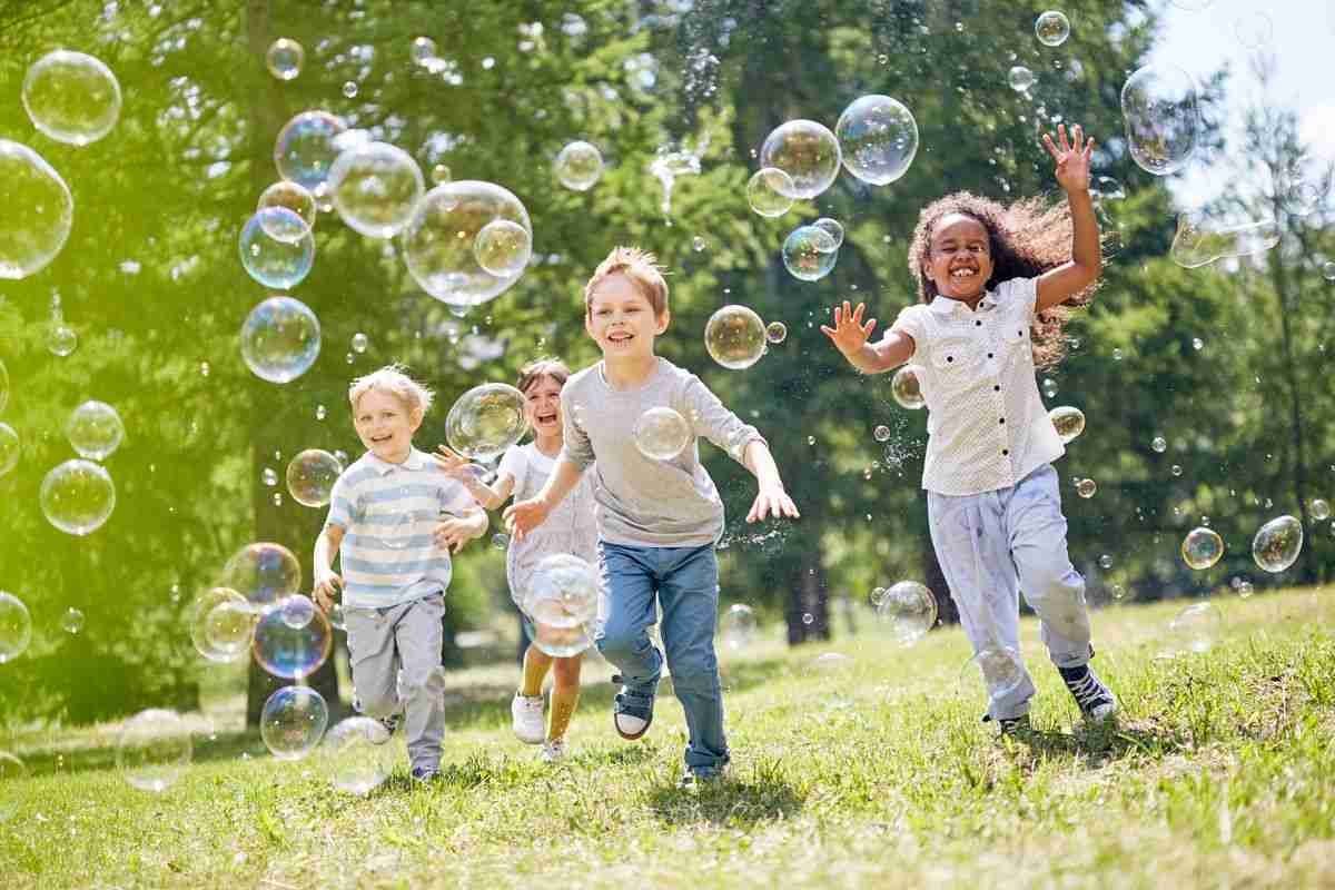We Love These Tips from Parents for Free Things to Do in the Summer with Kids
