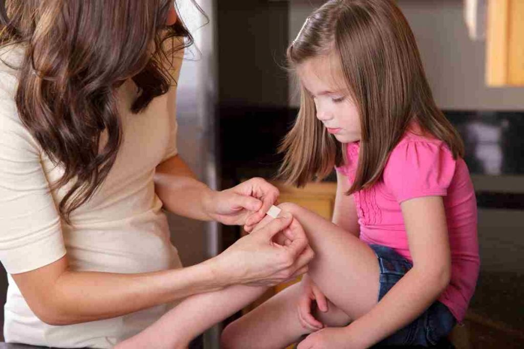 first aid family checklist