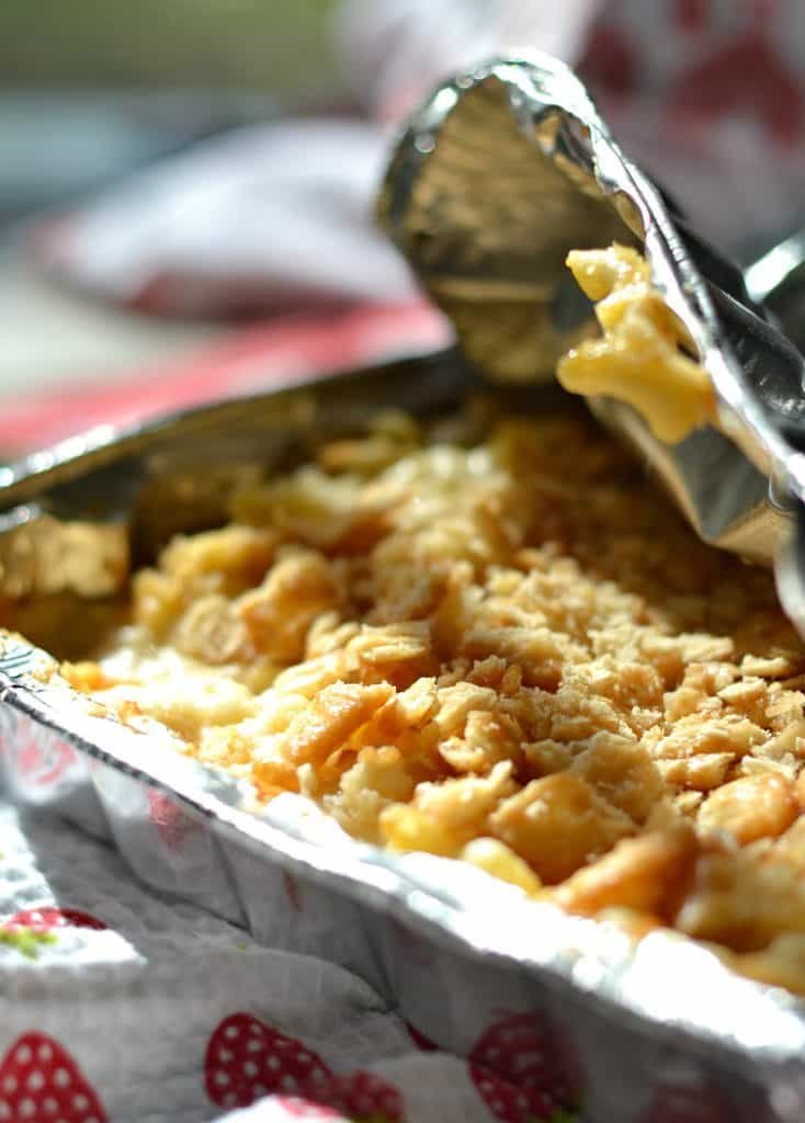 campfire-mac-cheese for Easy camping meals – Mykidstime campfire macaroni and cheese for Easy camping meals - Mykidstime