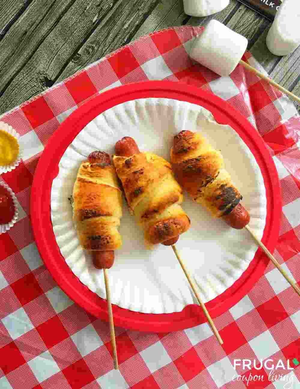 camping-hot-dogs-recipe for Easy camping meals – Mykidstime camping hot dogs for Easy camping meals - Mykidstime