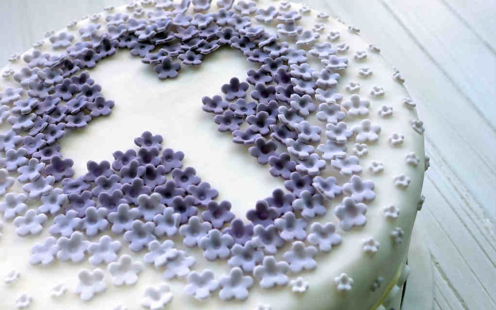 Confirmation Cakes communion cake easy party food ideas