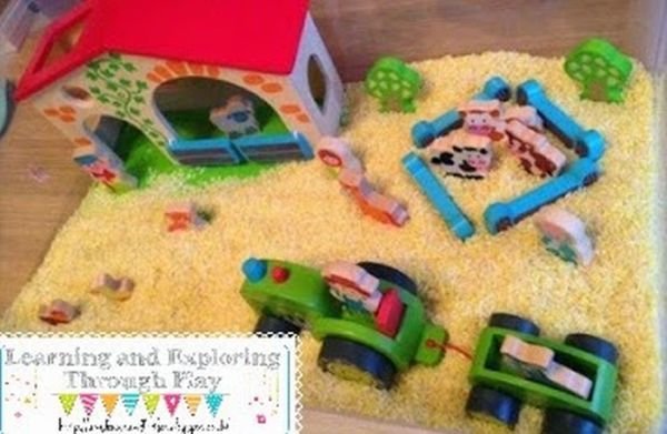 farm sensory box_l