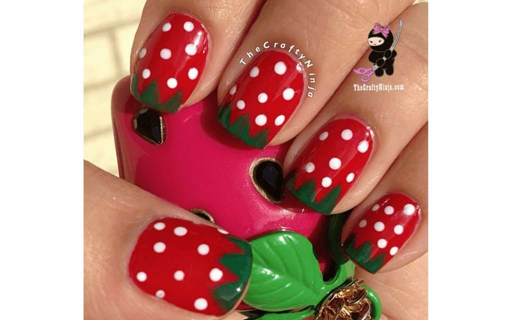 summer nails strawberry design