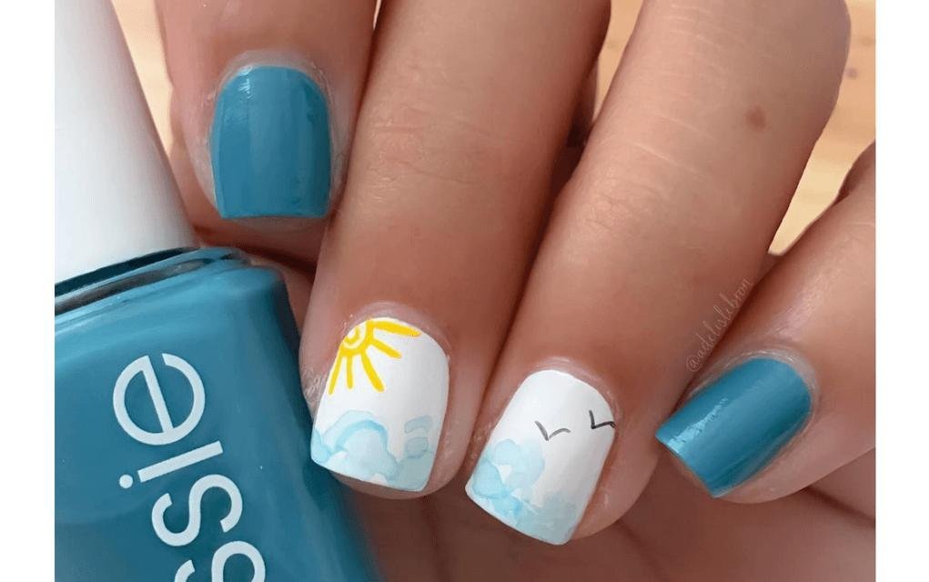 Summer-nails seaside design