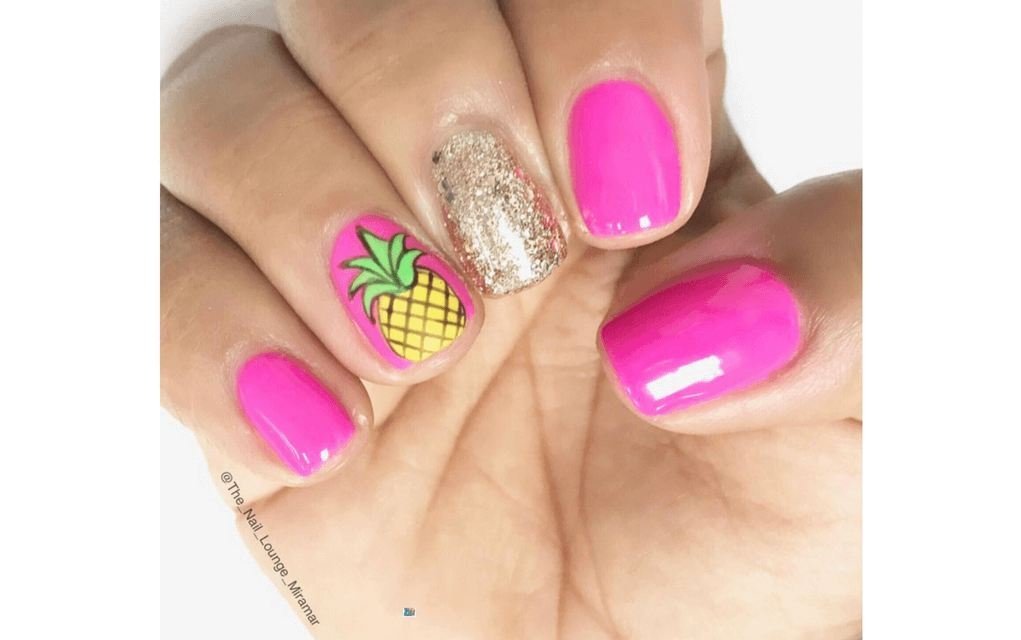 summer nails tropical pineapple