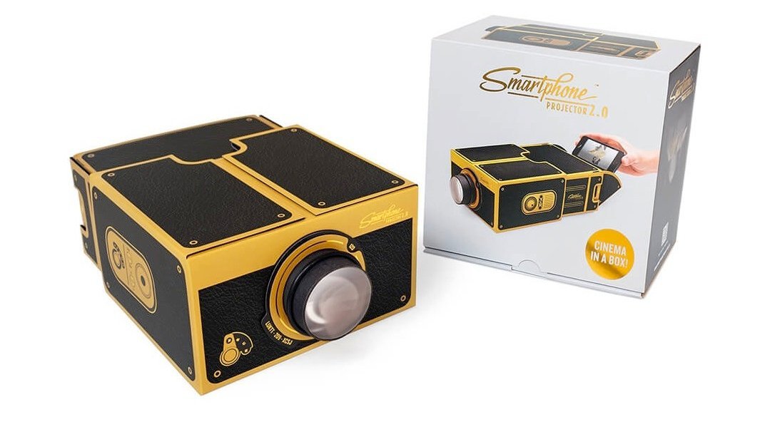 Cardboard-Smartphone-Projector-2.0-Black-Gold-01 Leaving Cert gift ideas