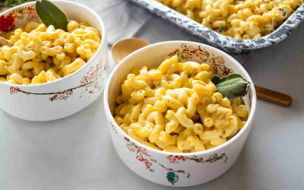 Butternut Squash Mac and Cheese - Pioneer Woman - Mykidstime slow cooker family meals