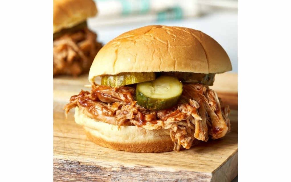 Slow Cooker BBQ chicken - Kitchn - Mykidstime slow cooker family meals