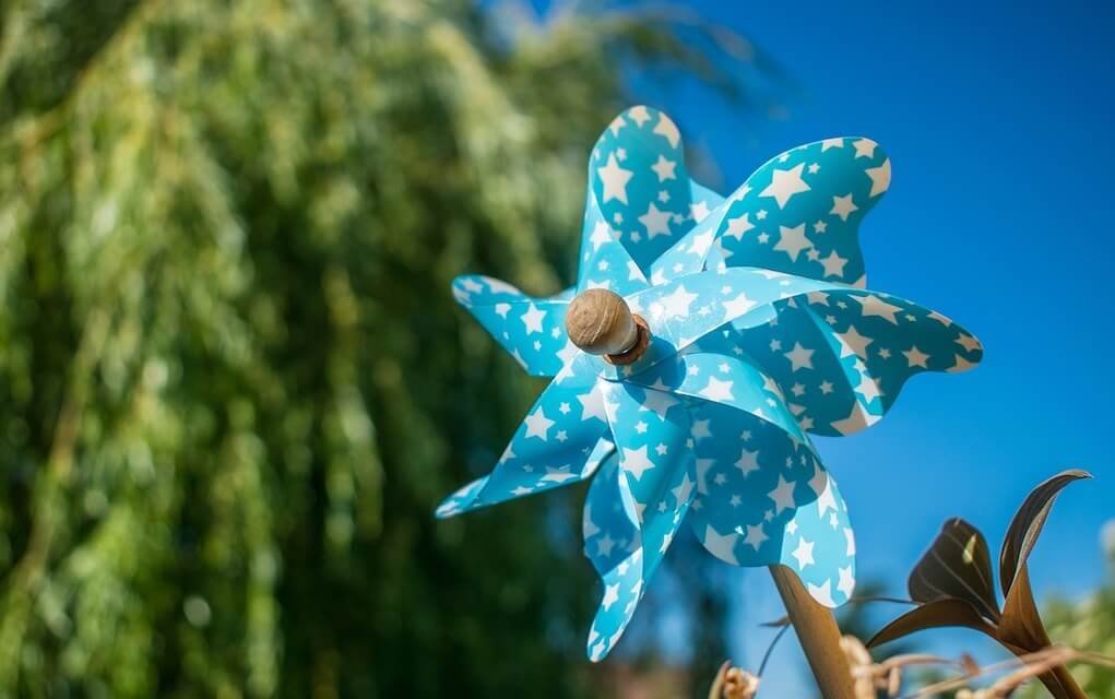Windmill science experiments to try at home